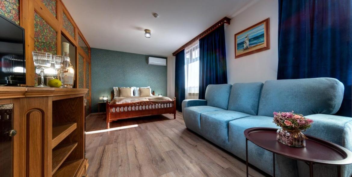 Park Hotel Kaylaka Pleven Ngoại thất bức ảnh