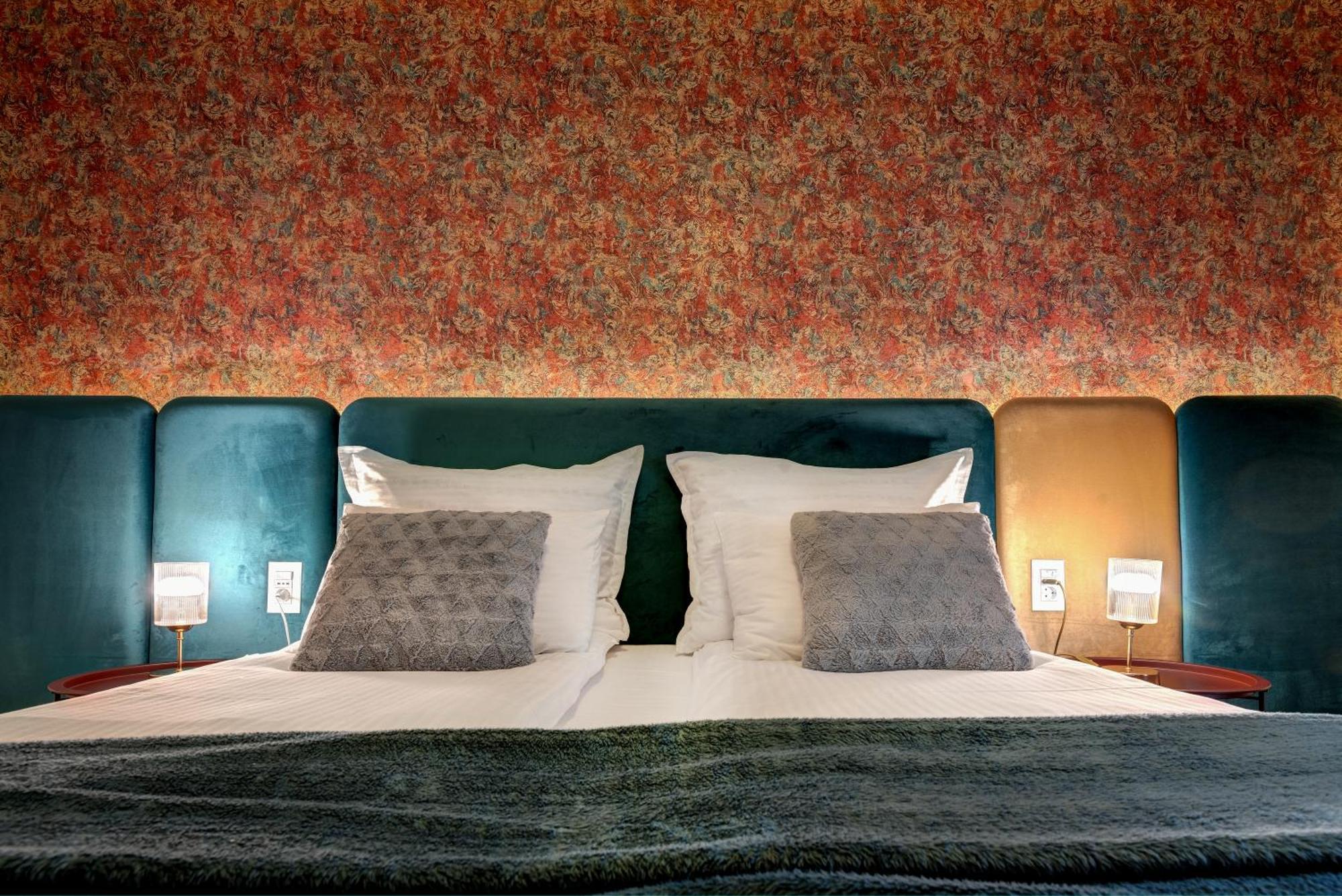 Park Hotel Kaylaka Pleven Ngoại thất bức ảnh