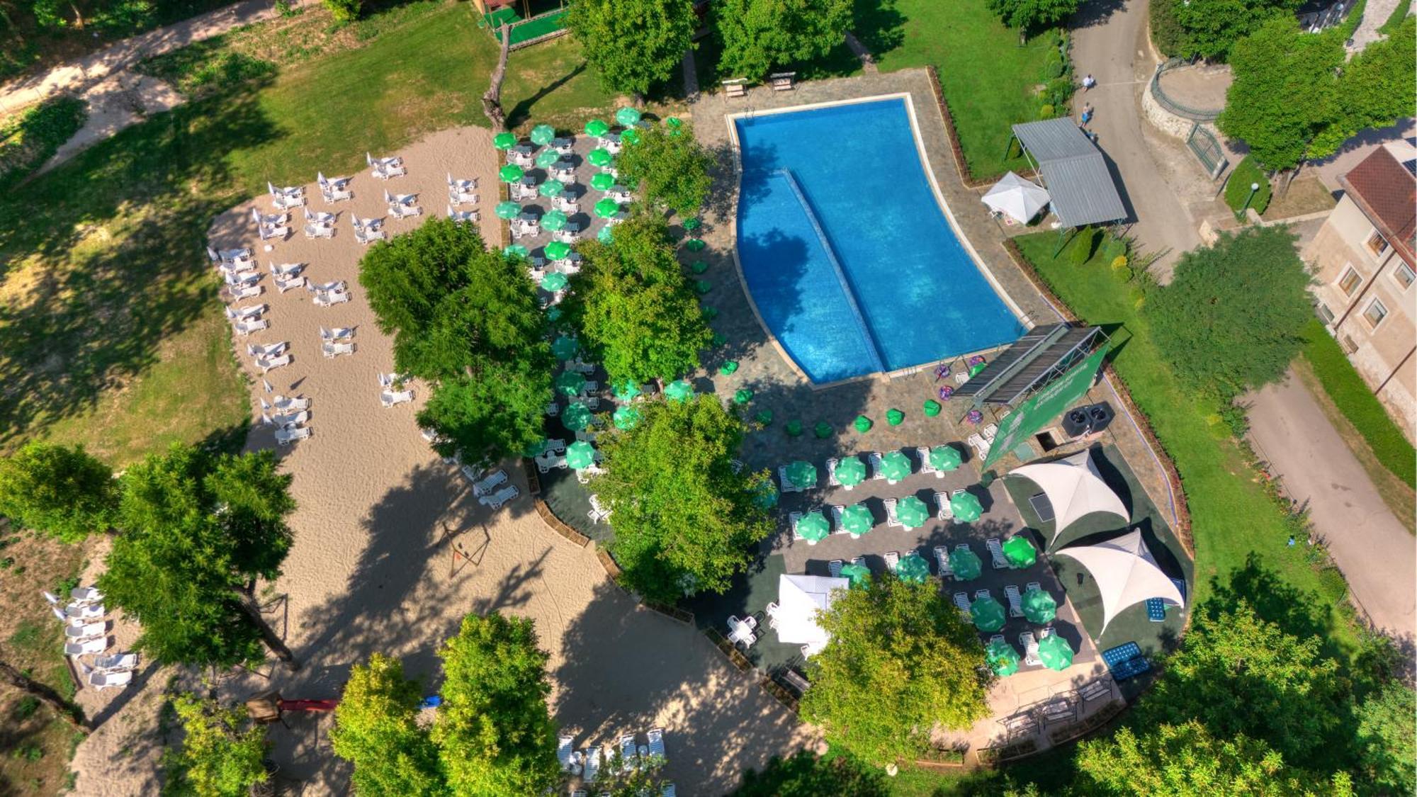 Park Hotel Kaylaka Pleven Ngoại thất bức ảnh